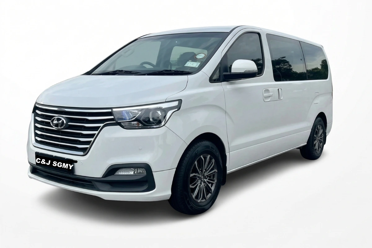 11 seater Hyundai Starex private car for large group SG to JB transfer