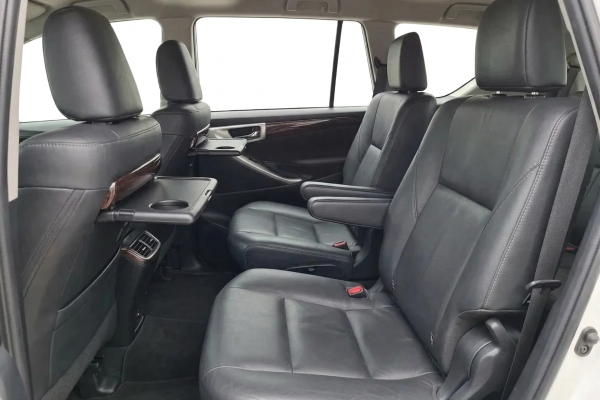 Spacious passenger seats and legroom in Toyota Innova 7 seater private car SG to JB