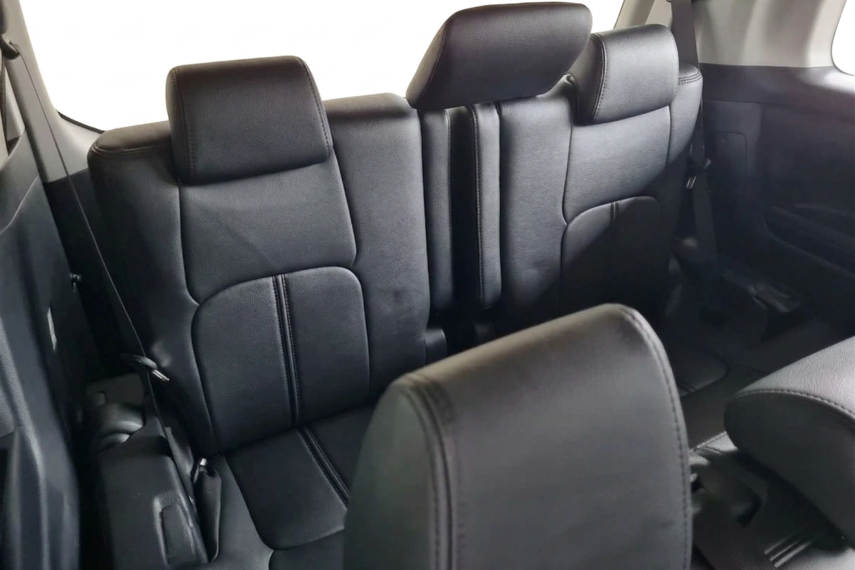 Front cabin and dashboard view of Toyota Alphard 8 seater private transport SG to JB