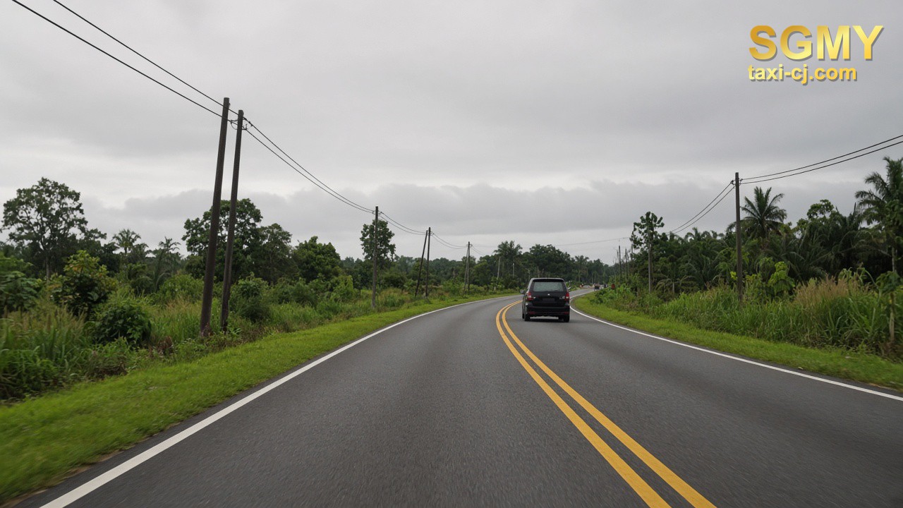 Rural Johor highway toward the east coast and Desaru